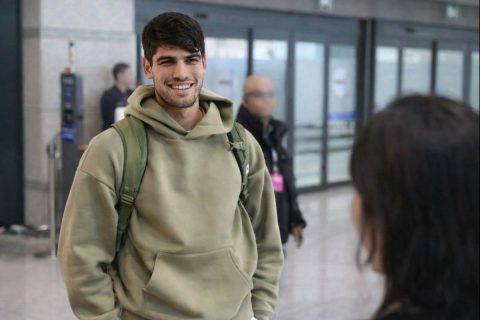 Alcaraz oggi, 7 gennaio 2026,  accolto a Seoul insieme a Sinner