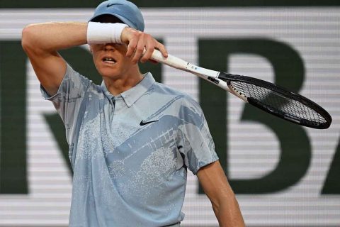 Sinner oggi in dubbio agli US Open, possibile rinuncia insieme ad Alcaraz