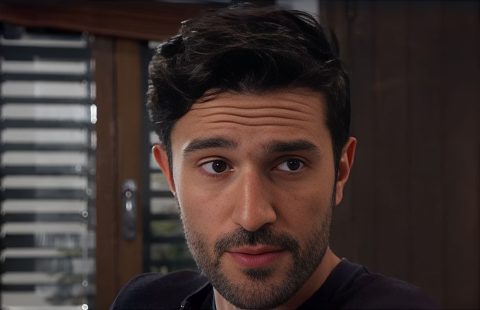 Un posto al sole anticipazioni, lunedì 17 novembre, Damiano cerca la verità